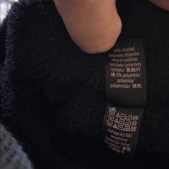 VS Fuzzy Black Set - Picture 4 of 4